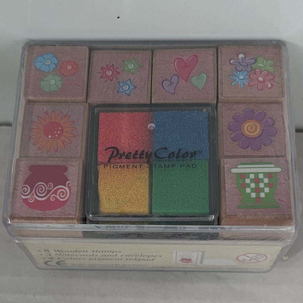 Flowers & heart rubber stamps, envelopes, cards & ink set